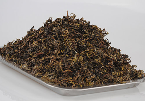 綠茶 勐海喬木茶加工而成 人口甘甜 口感鮮爽，香氣濃郁